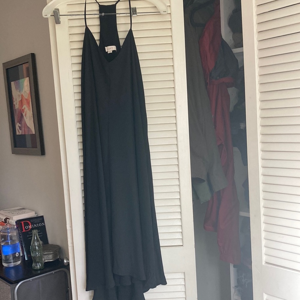 Ann Taylor LOFT Flowy Black Dress